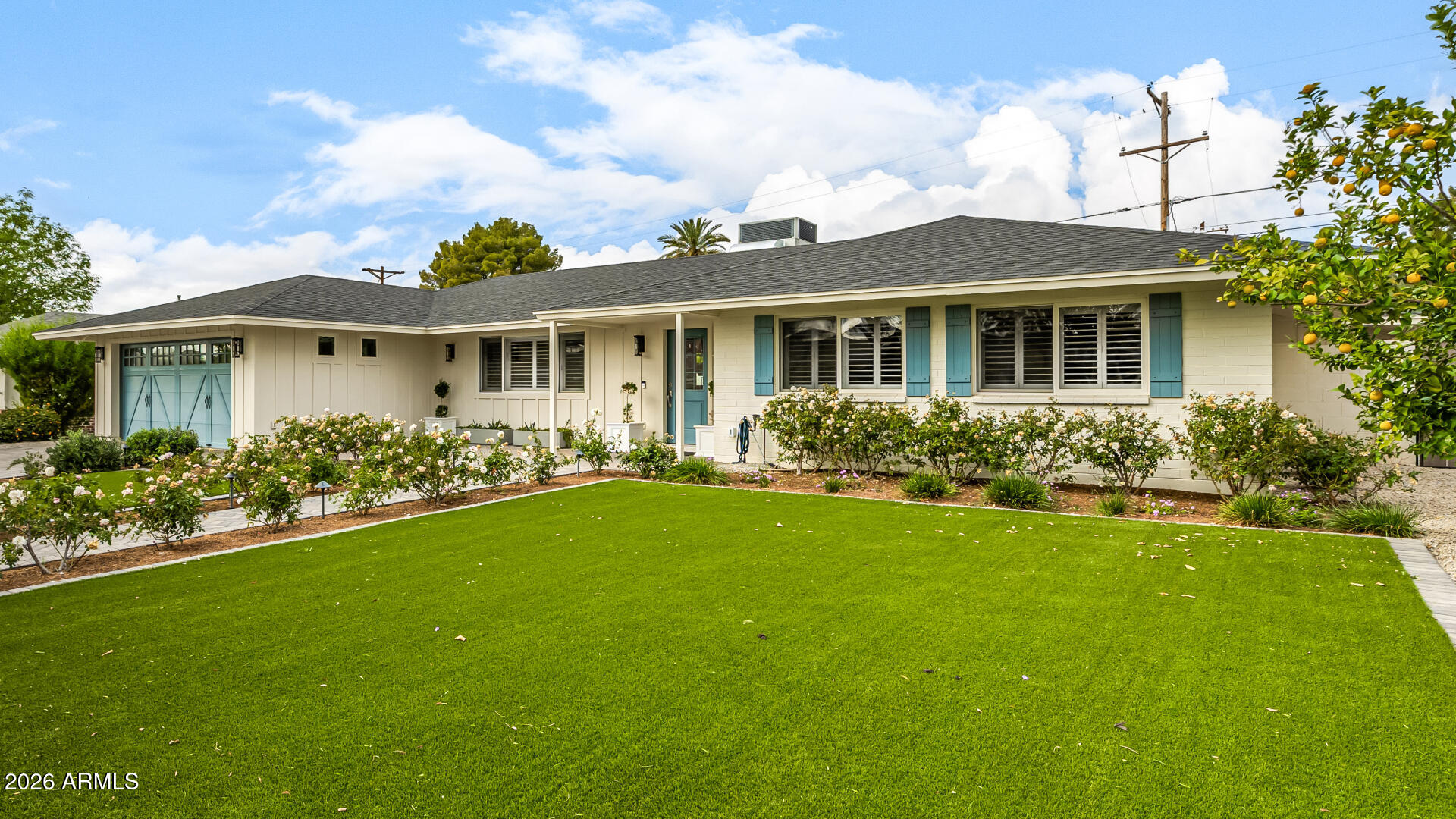 4010 E COOLIDGE Street