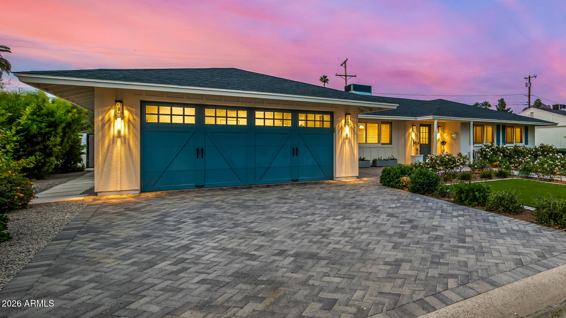 4010 E COOLIDGE Street