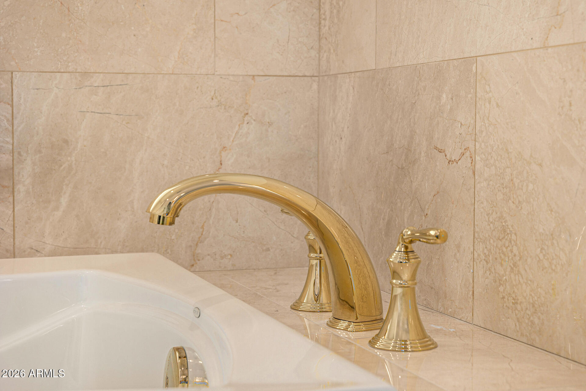 4010 E COOLIDGE Street