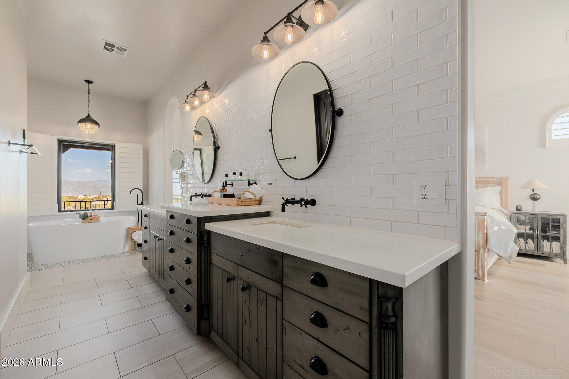 32633 N 137TH Street