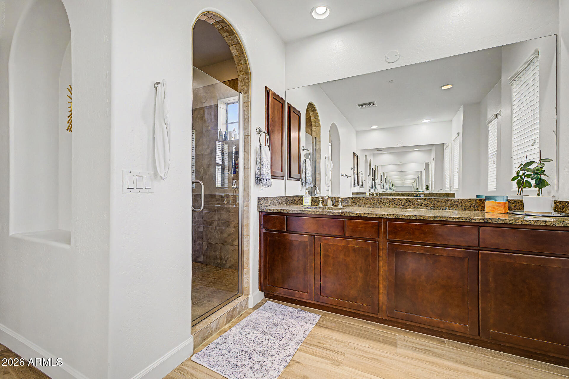 9993 E SOUTH BEND Drive