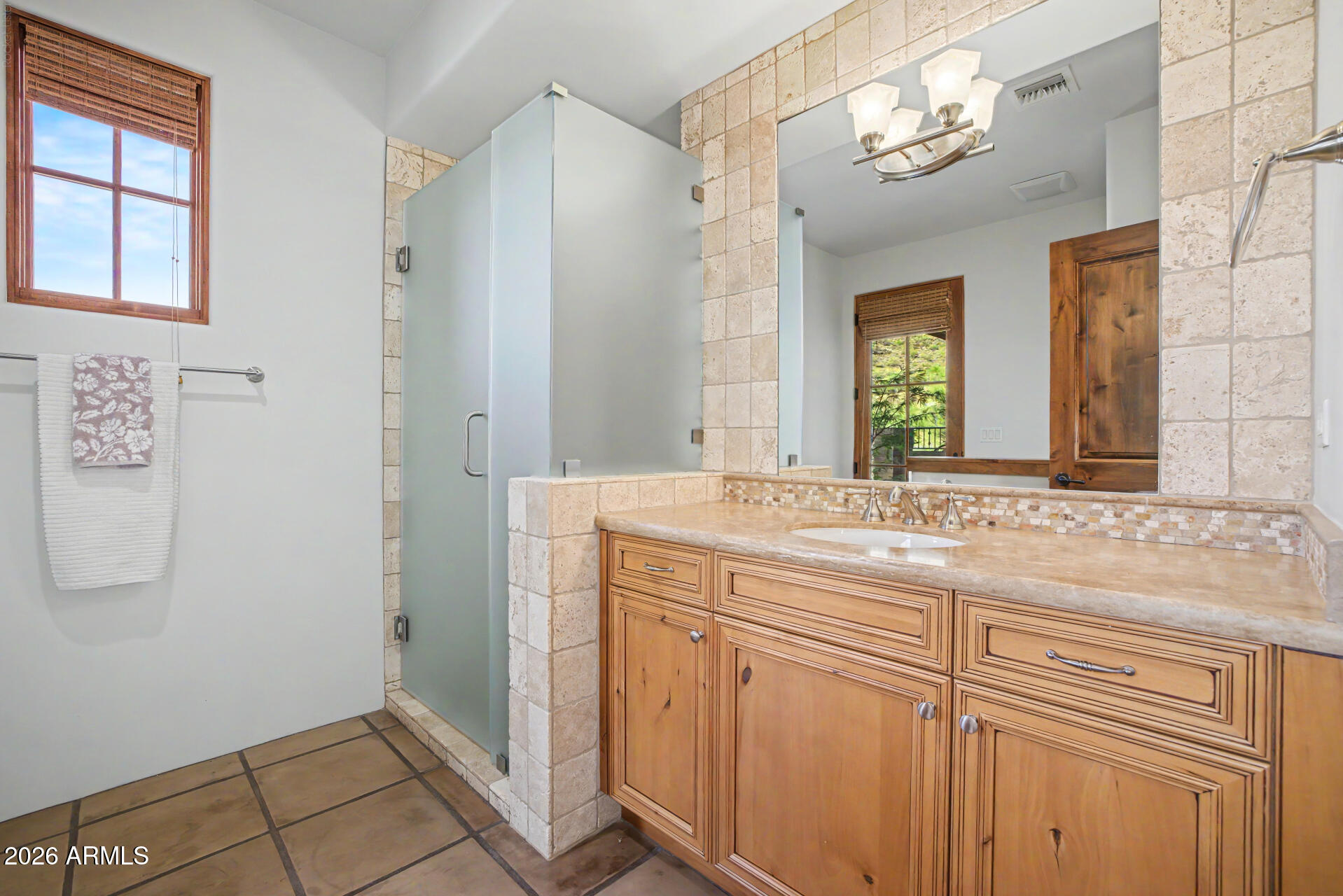 9820 E THOMPSON PEAK Parkway 628