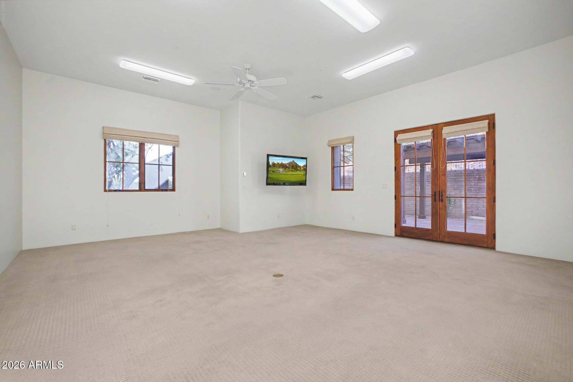 9820 E THOMPSON PEAK Parkway 628