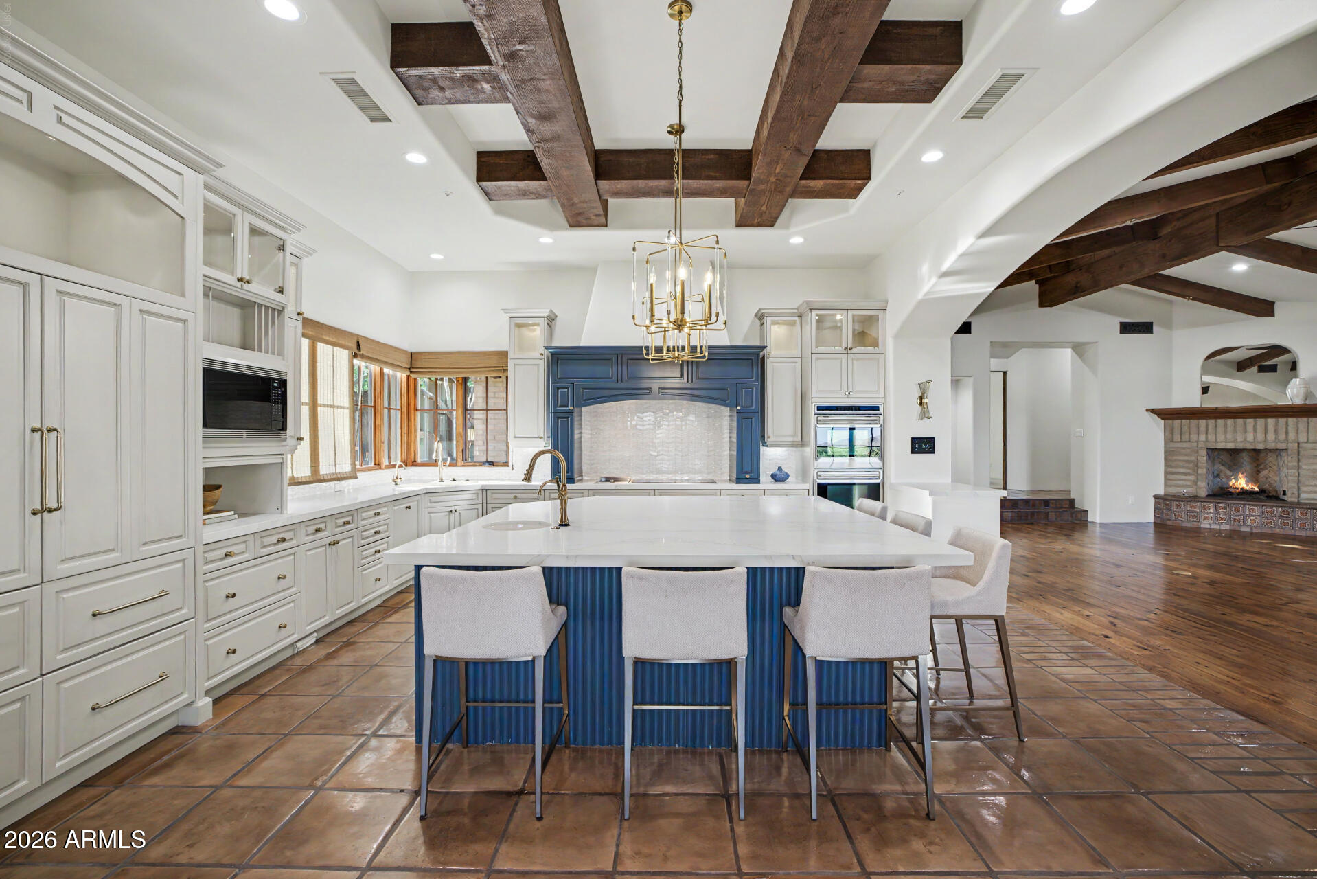 9820 E THOMPSON PEAK Parkway 628