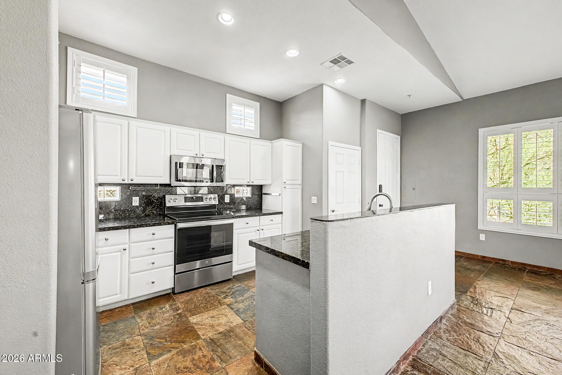 20801 N 90TH Place 233