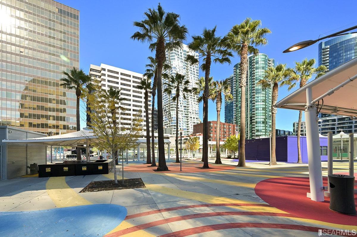 338 Spear Street # 39E