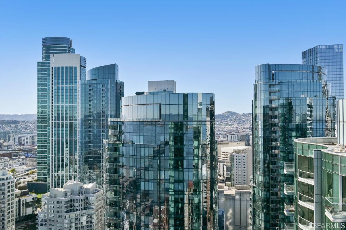 338 Spear Street # 39E