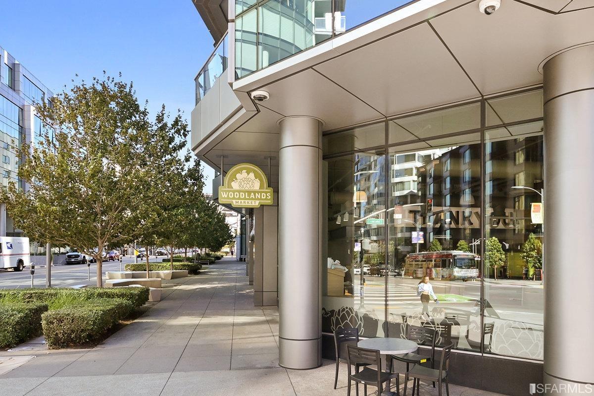 338 Spear Street # 39E