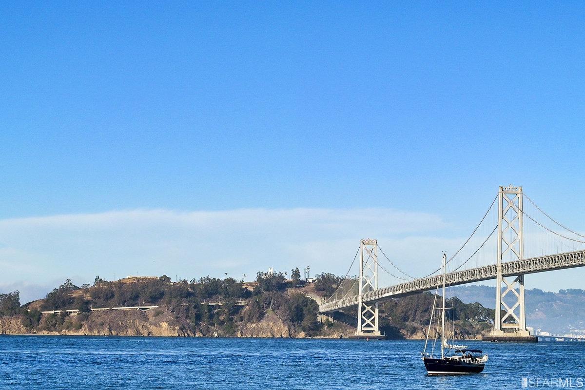 338 Spear Street # 39E