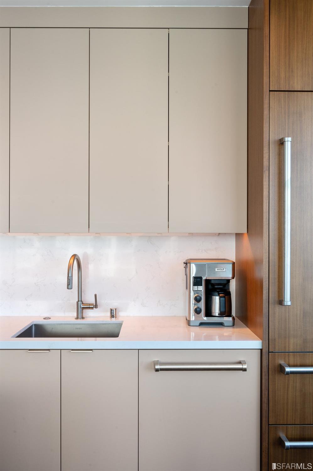 338 Spear Street # 39E