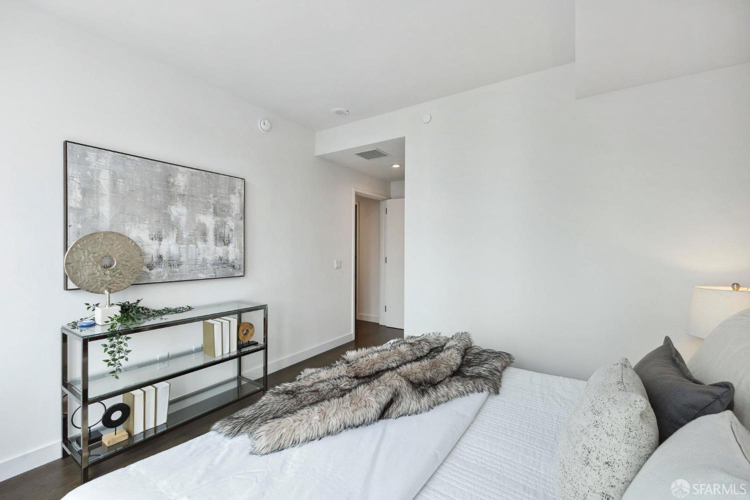 488 Folsom Street # 4106