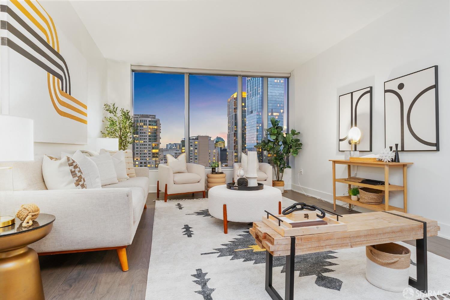 338 Main Street # 22F