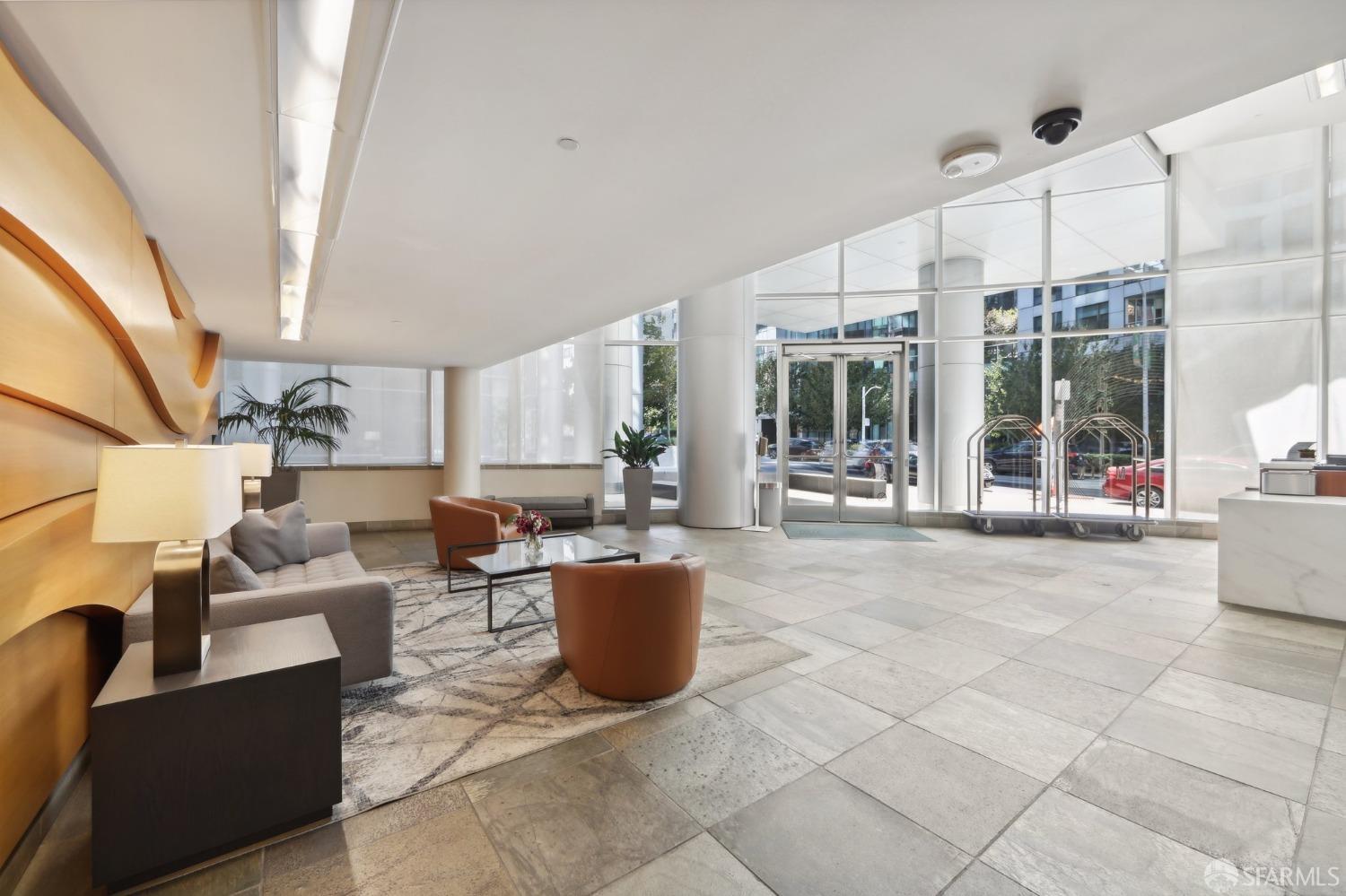 301 Main Street # 35F