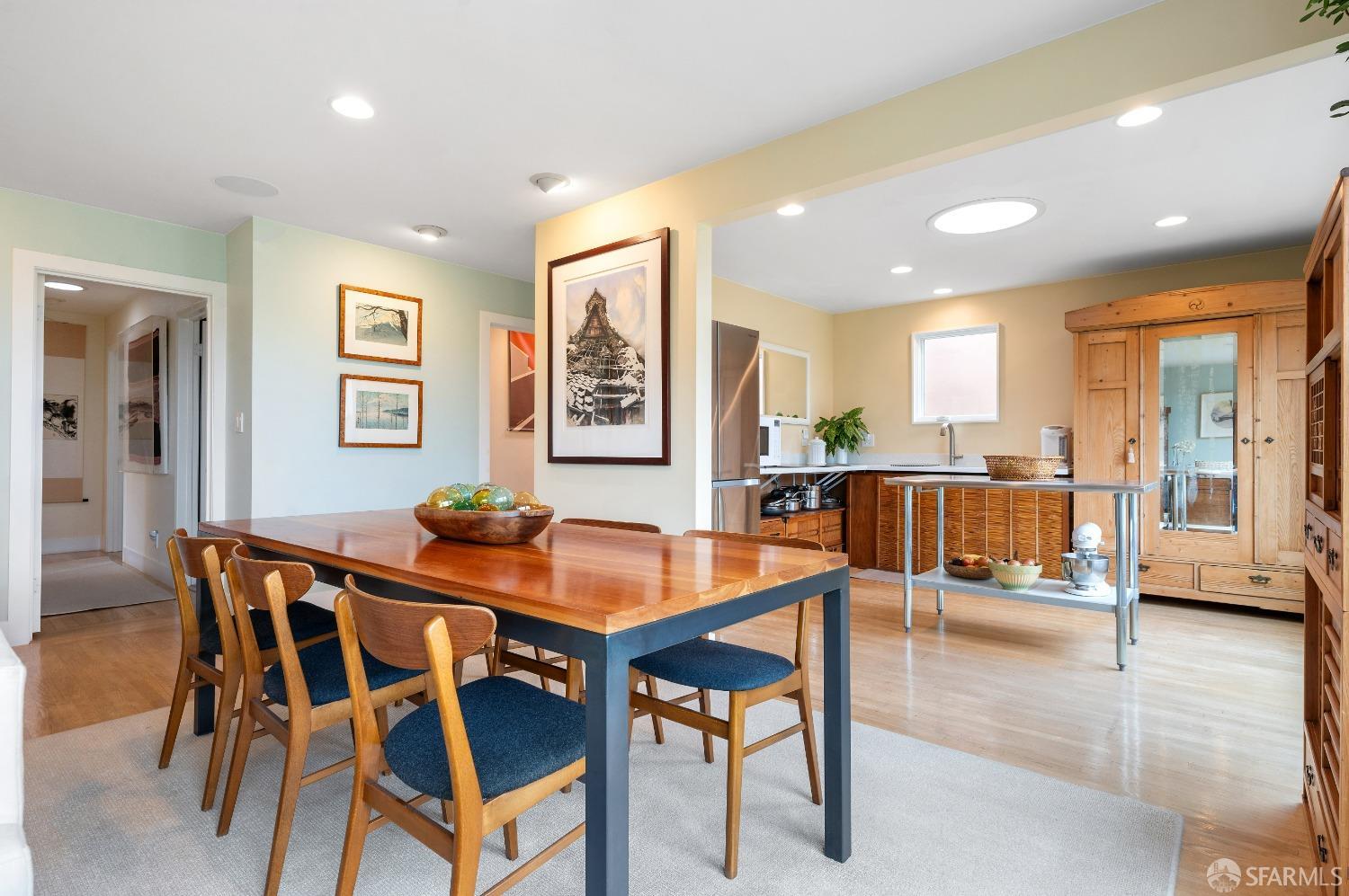 71 Knollview Way