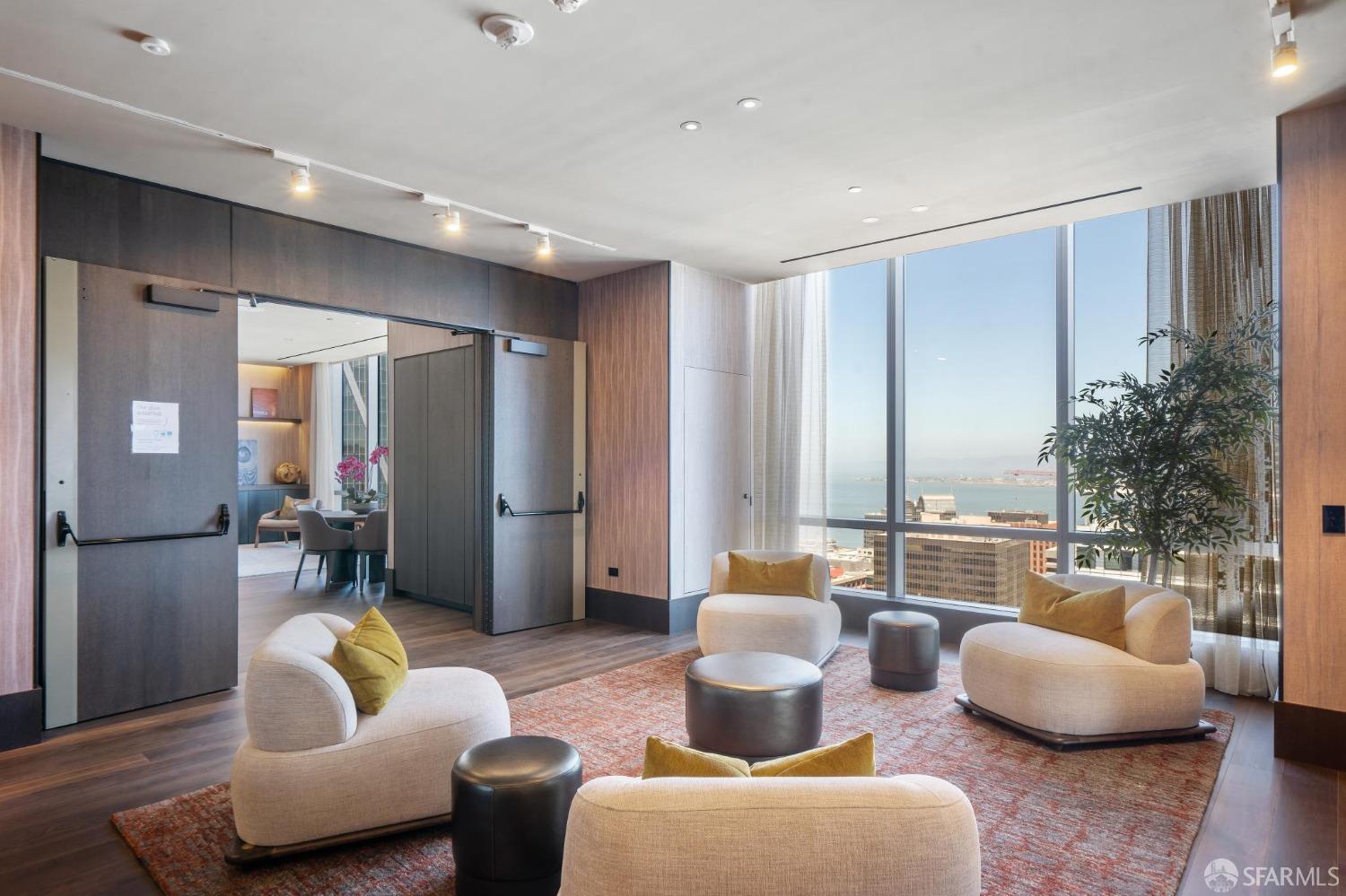 488 Folsom Street # 4106