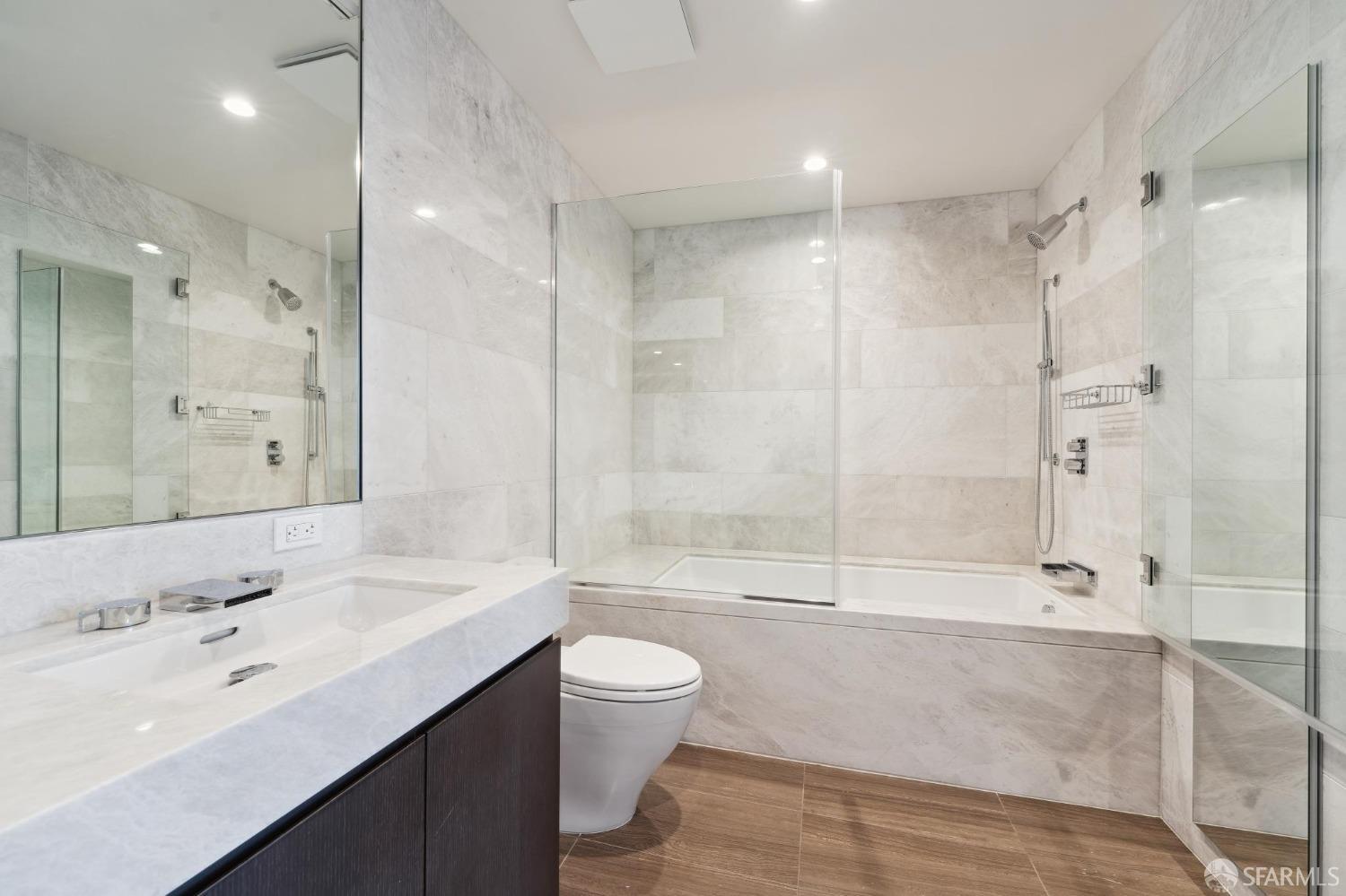 488 Folsom Street # 4106