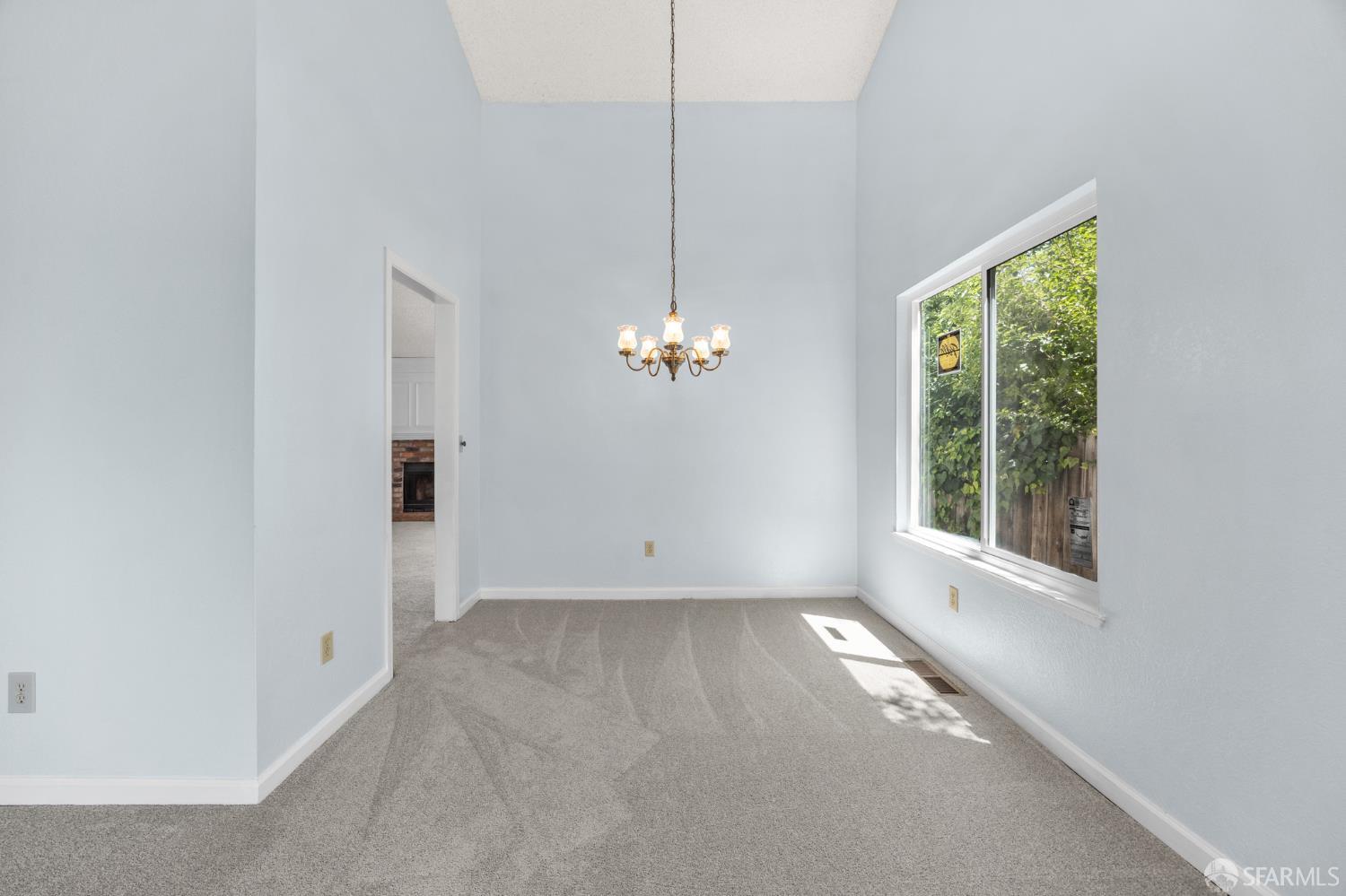 35 Doral Way