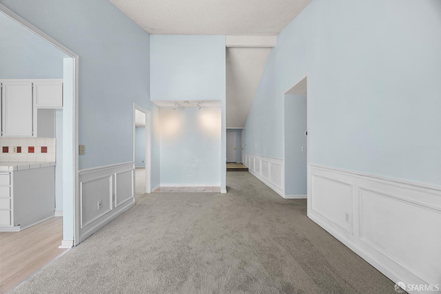 35 Doral Way