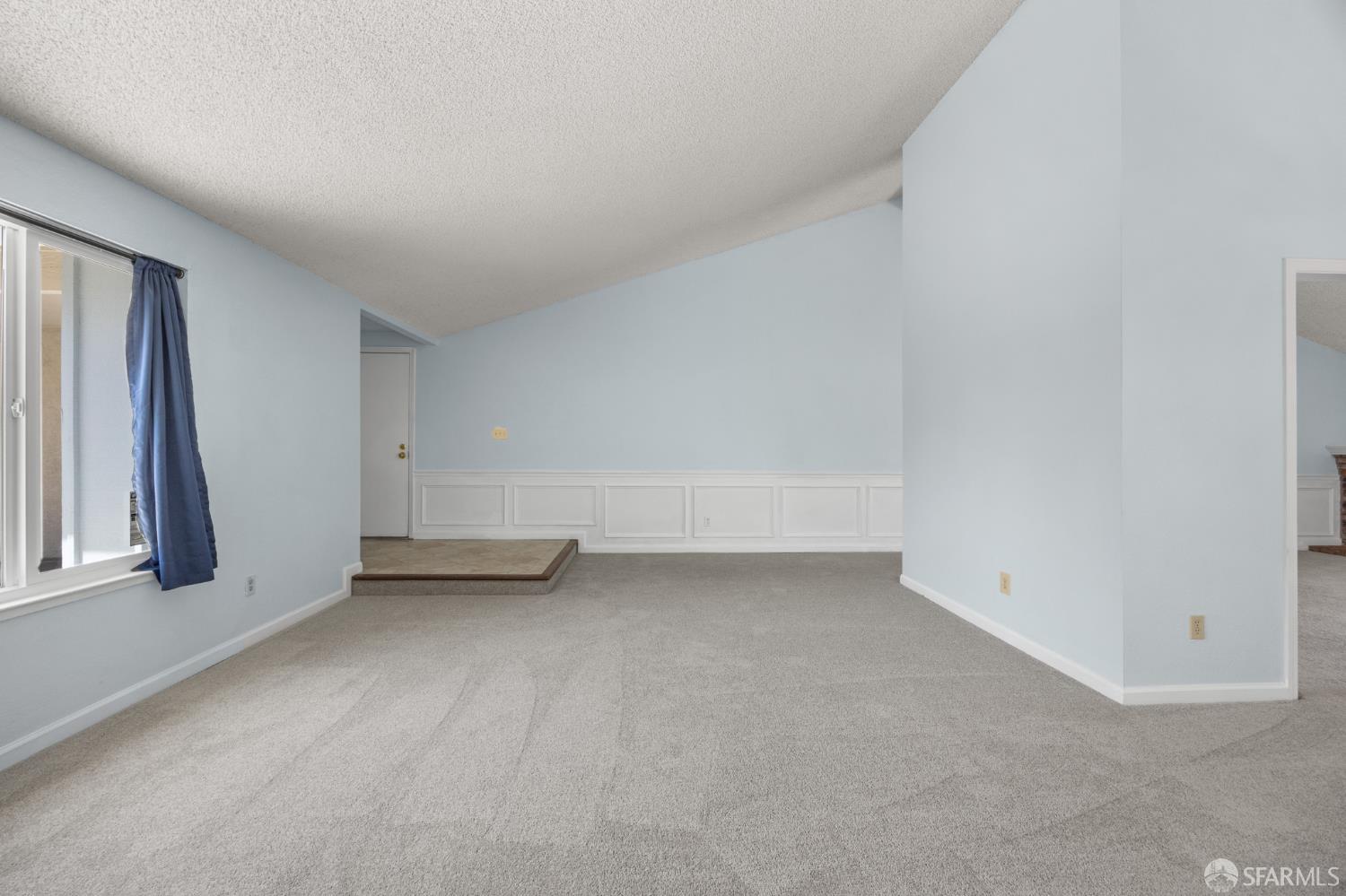 35 Doral Way