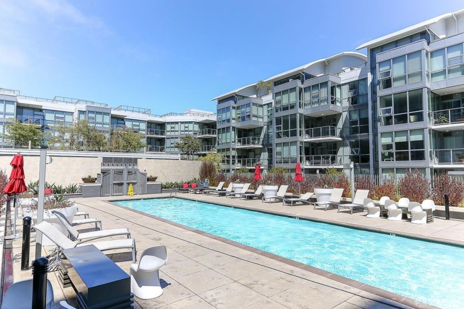 435 China Basin Street # 527