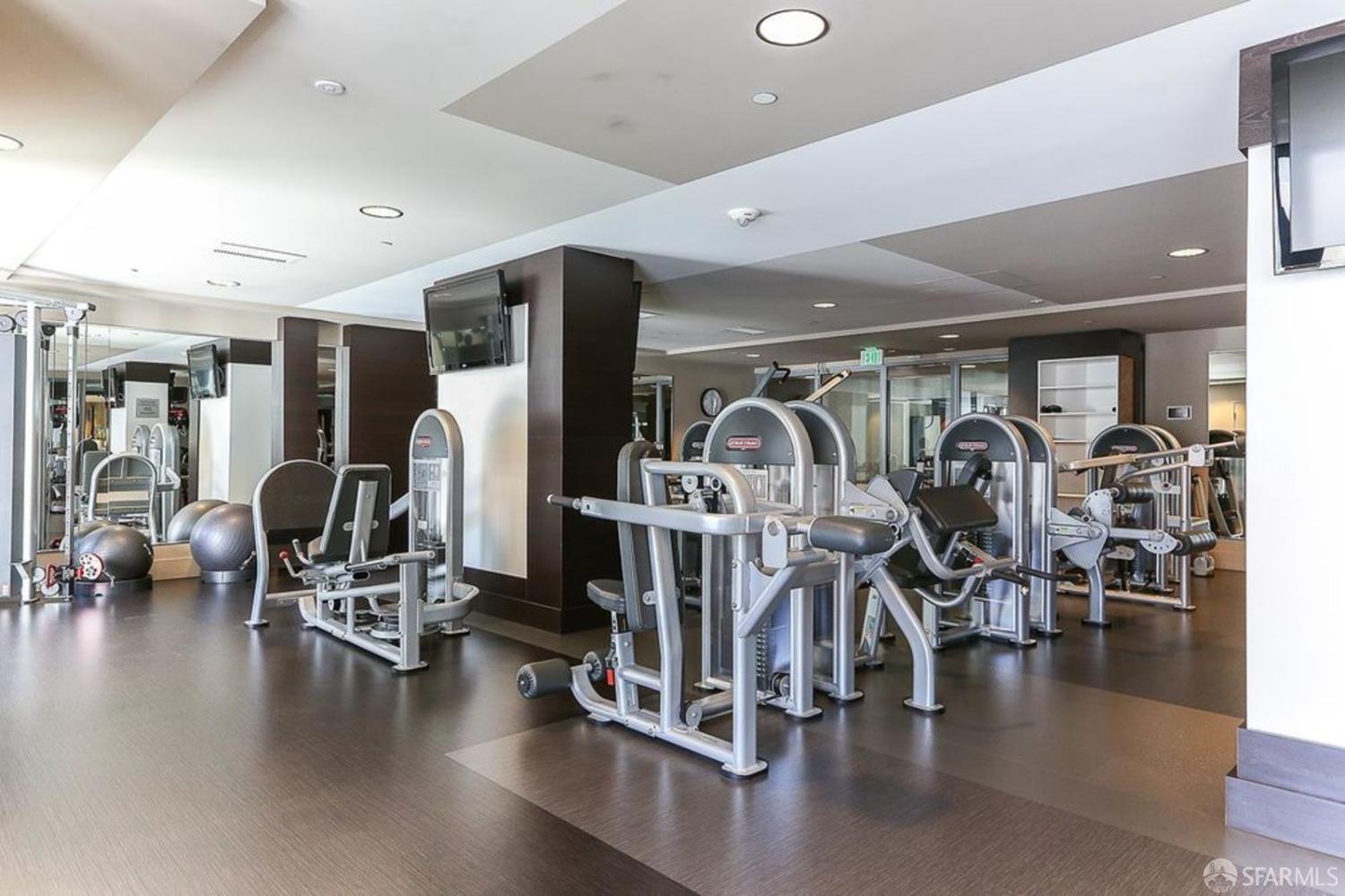 435 China Basin Street # 527