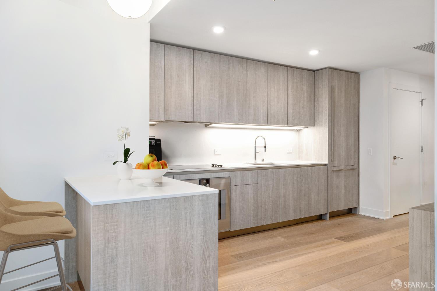 201 Folsom Street # 2A