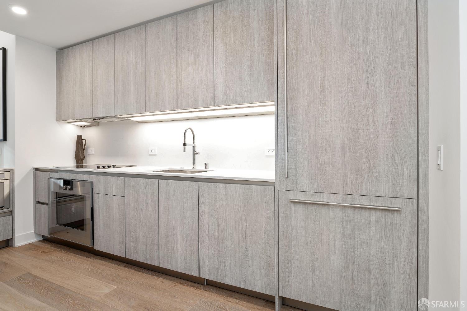 201 Folsom Street # 2A