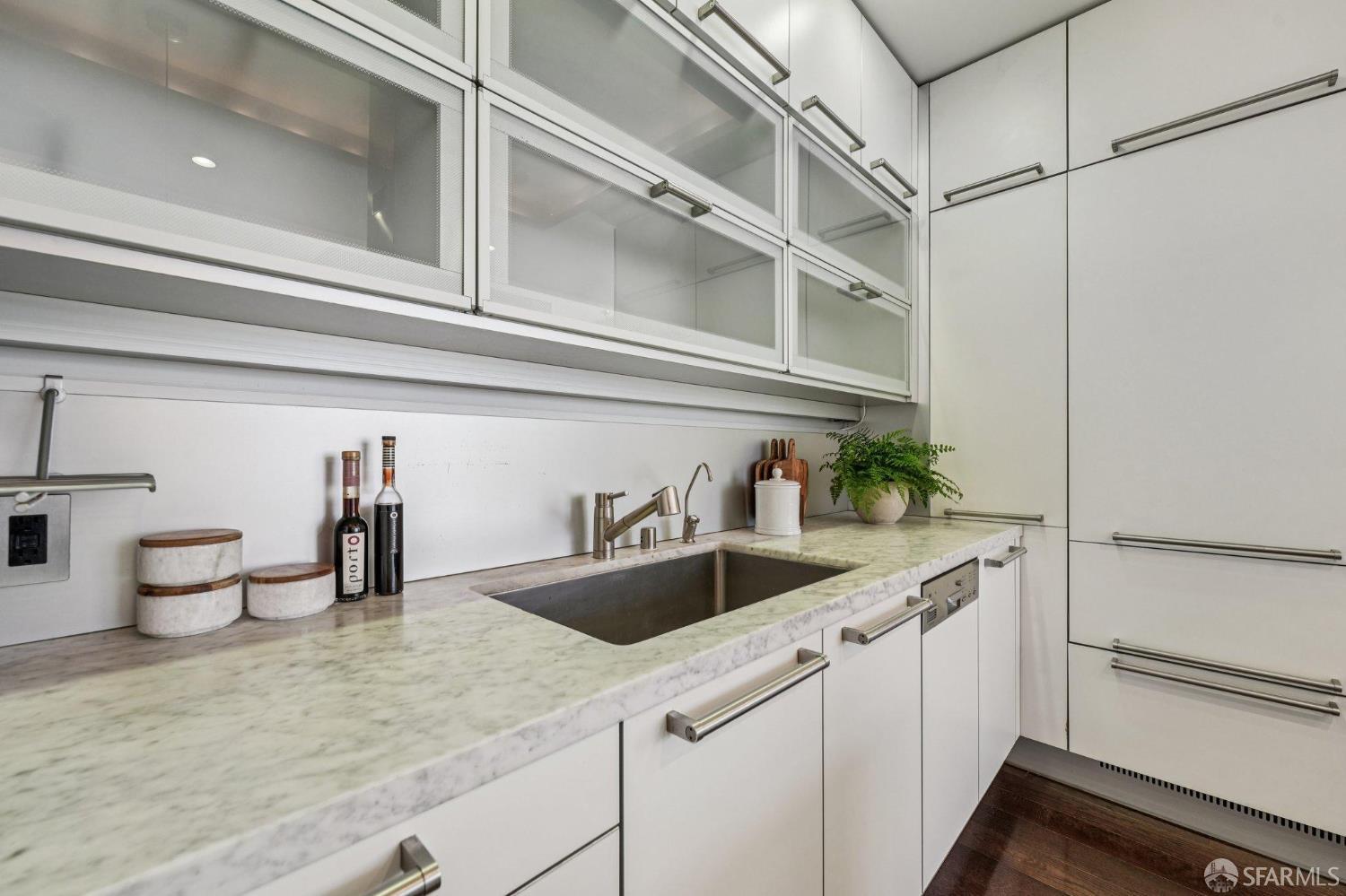 400 Spear Street # 203