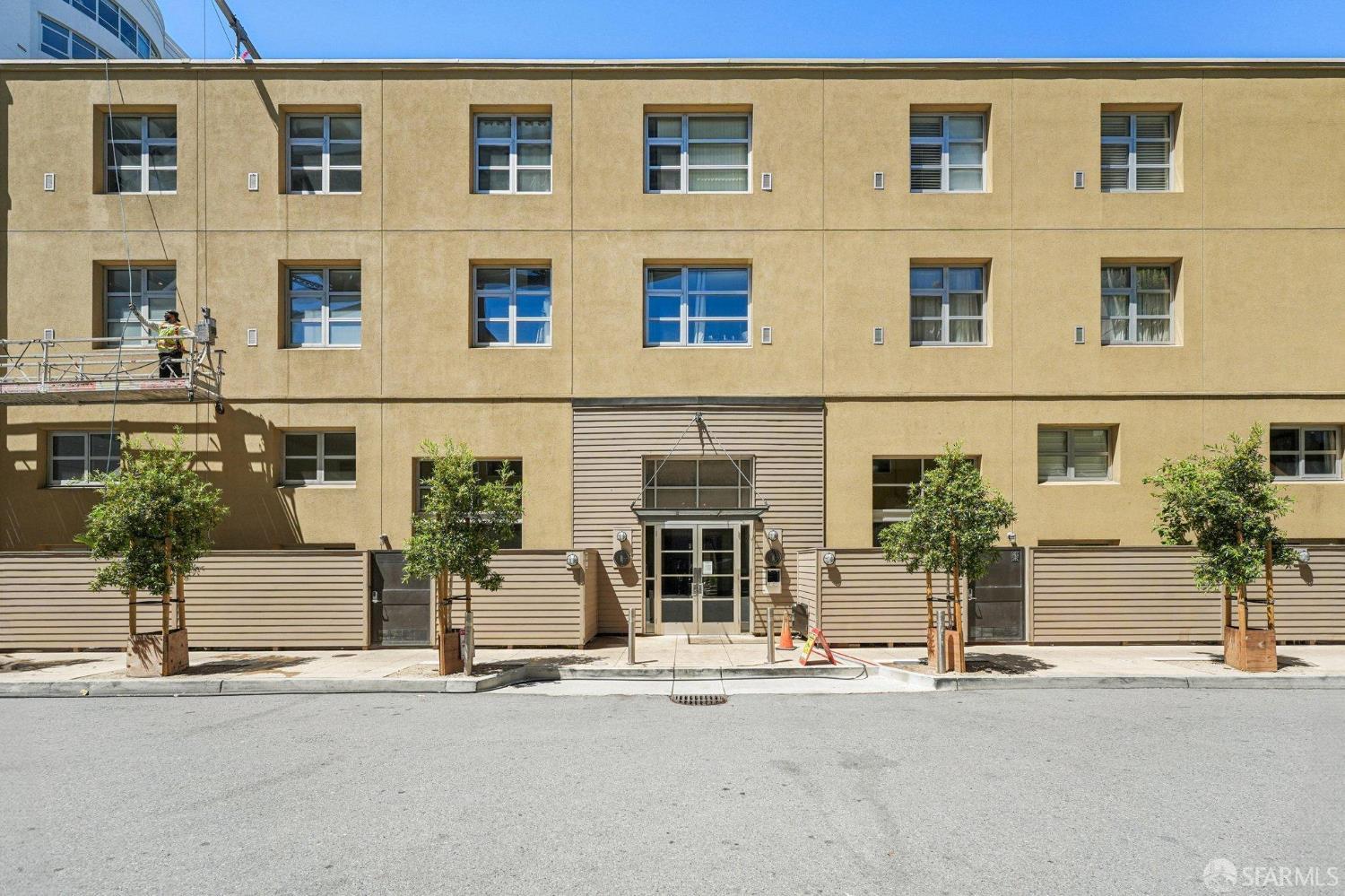 400 Spear Street # 203