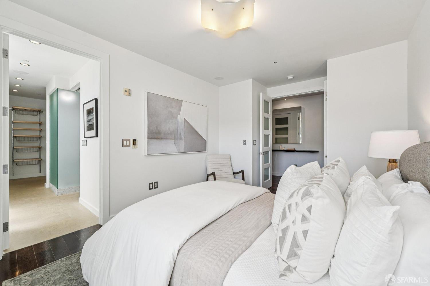 400 Spear Street # 203