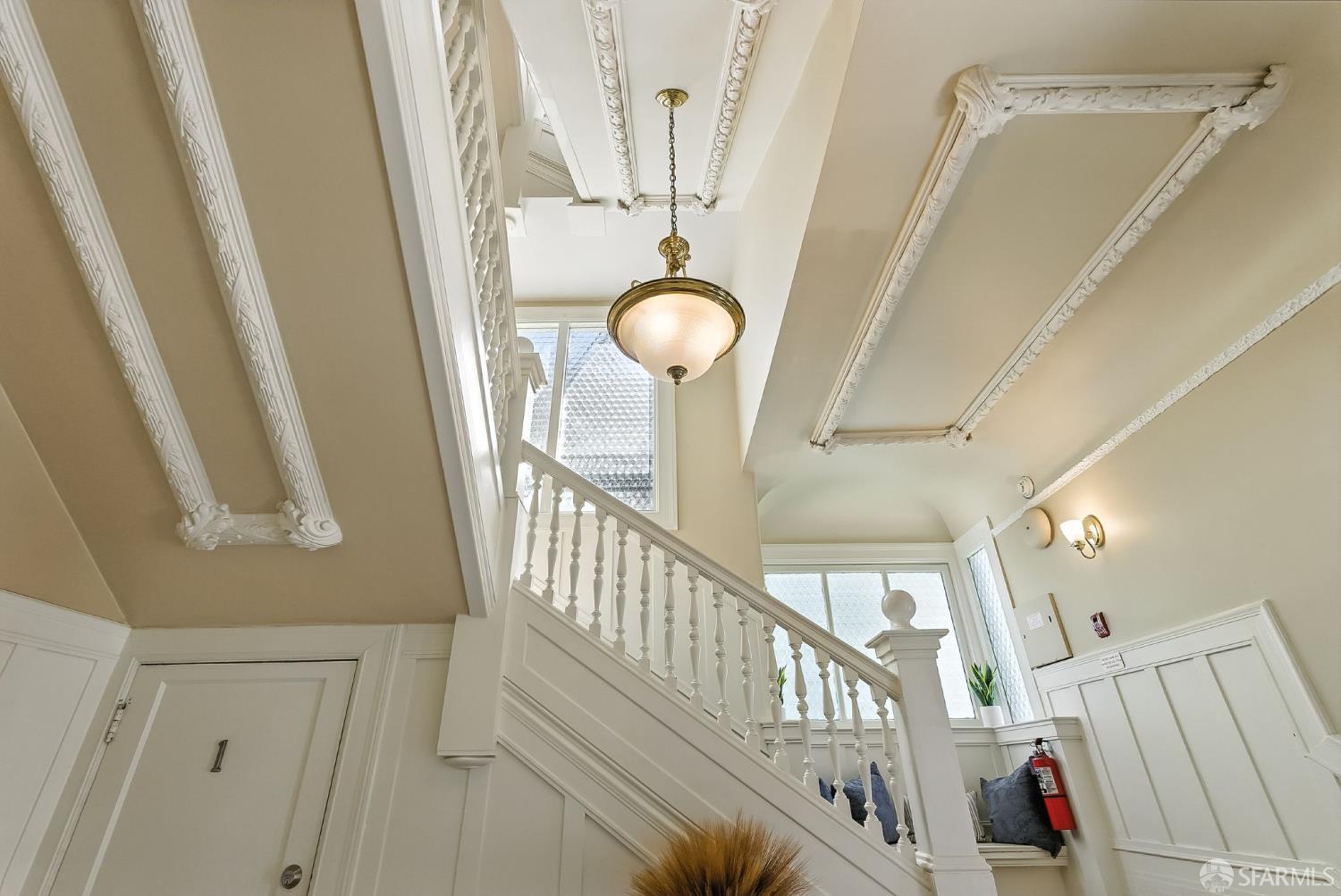 140 Divisadero Street # 5