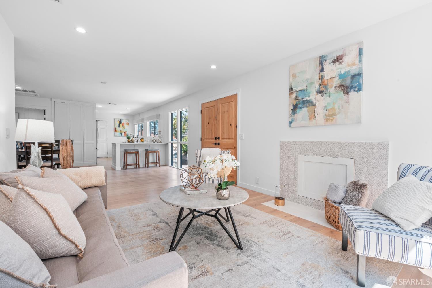 2491 Catalpa Way