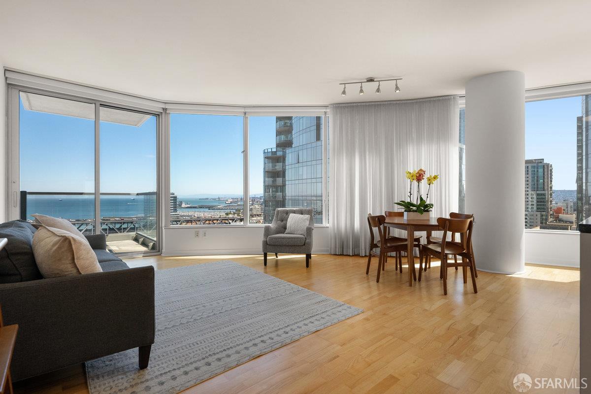 301 Main Street # 24F