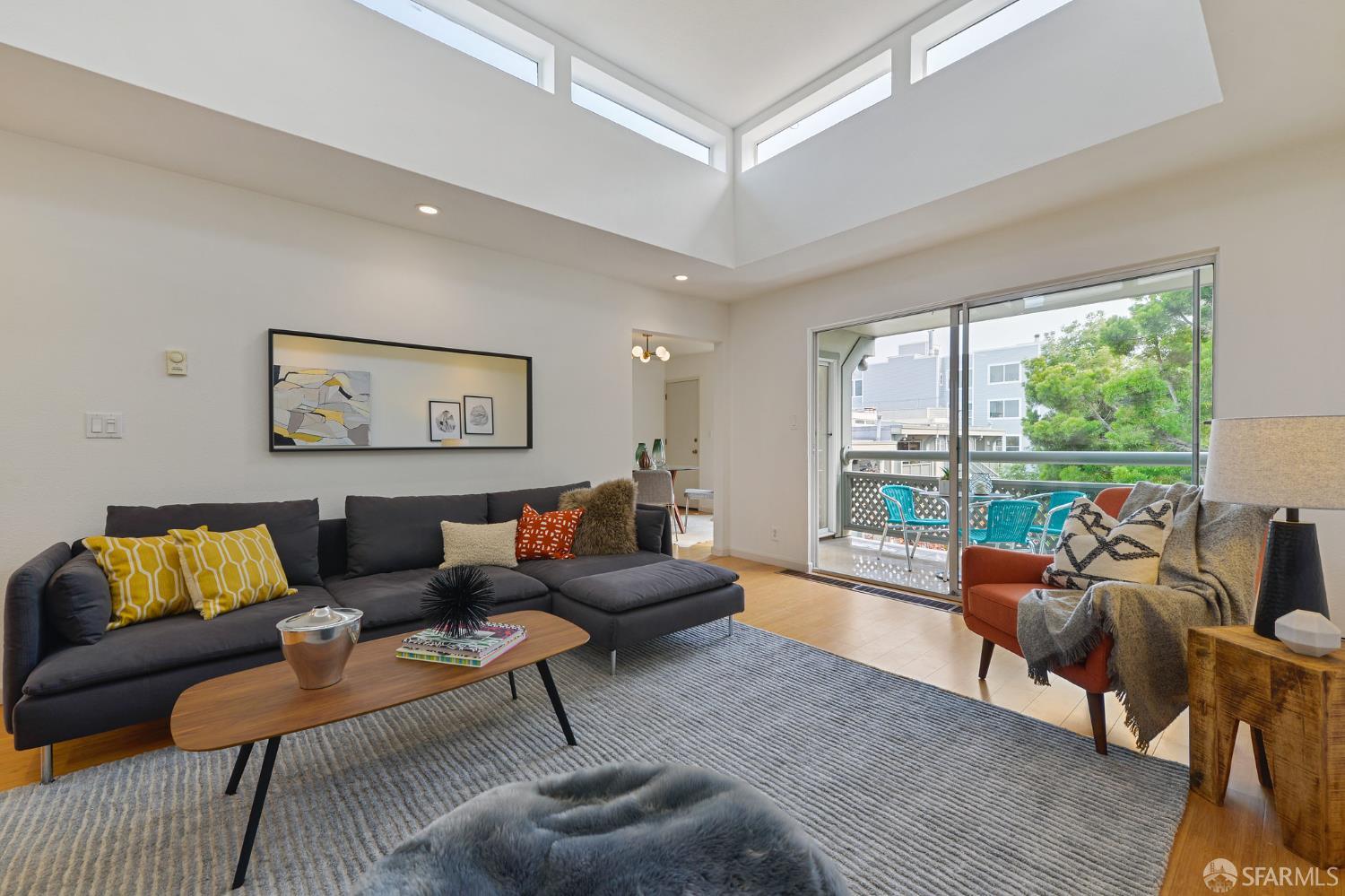 1909 Eddy Street # 3