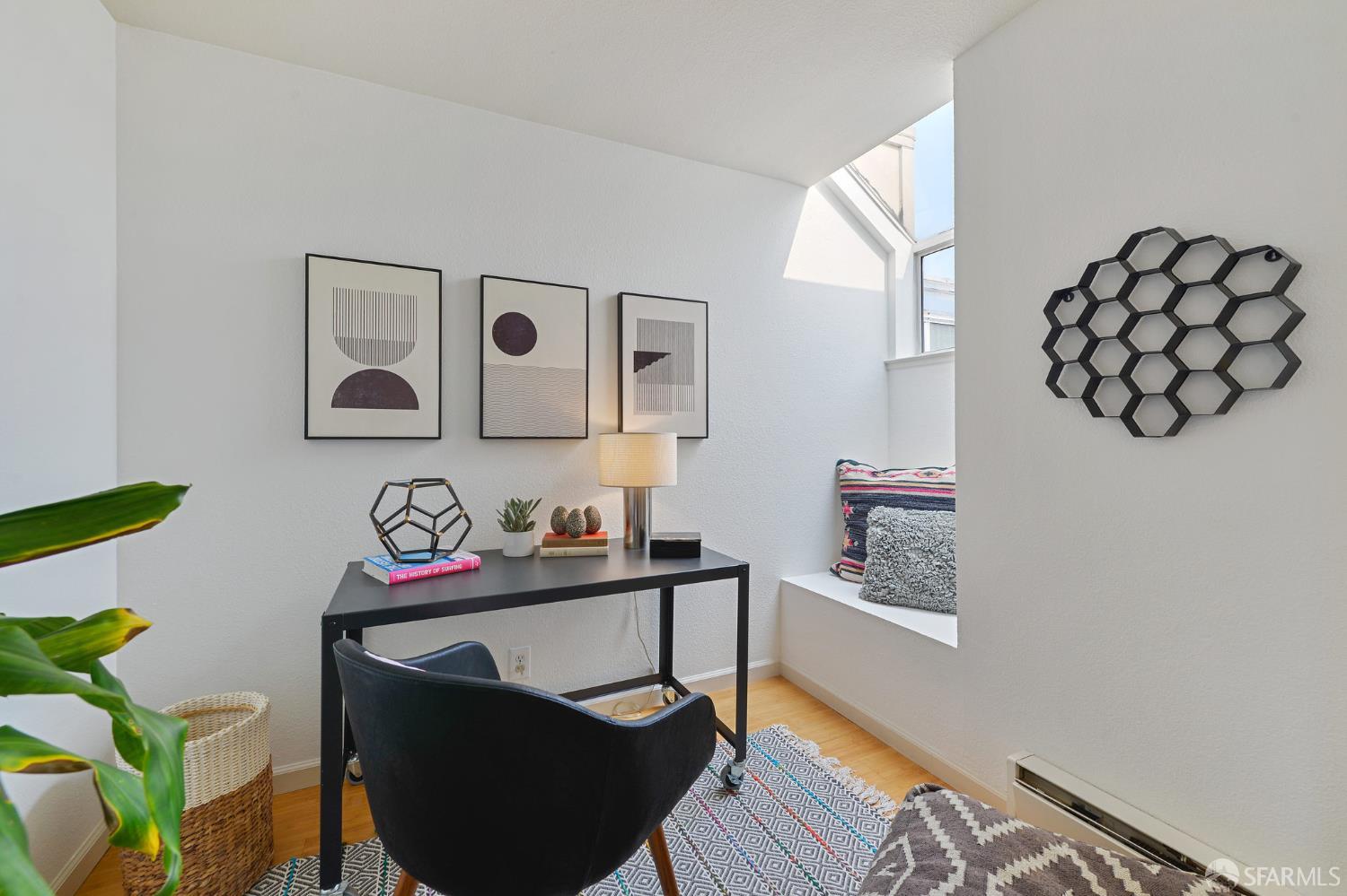 1909 Eddy Street # 3