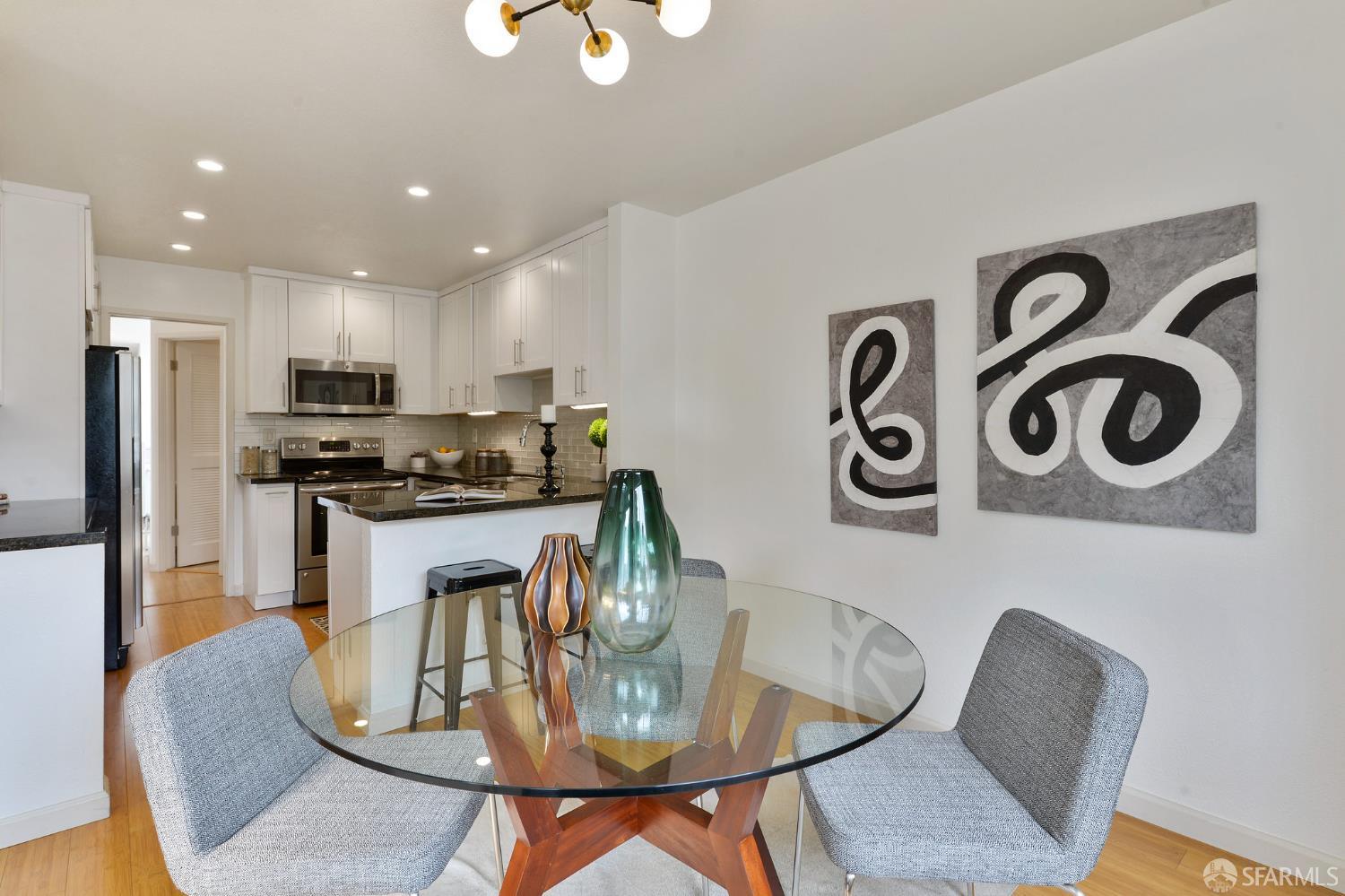 1909 Eddy Street # 3