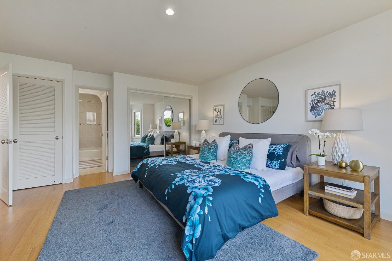 1909 Eddy Street # 3