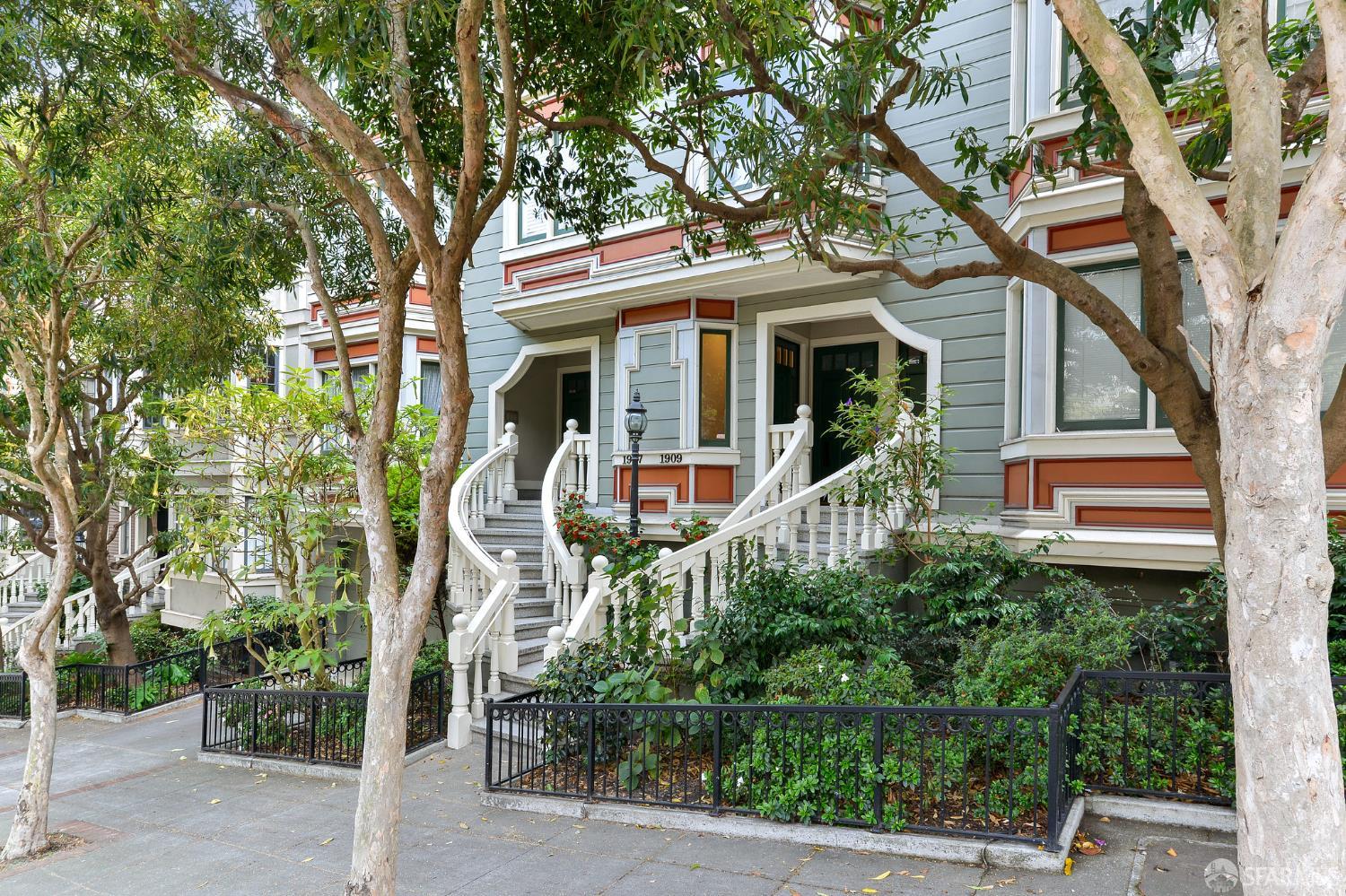 1909 Eddy Street # 3
