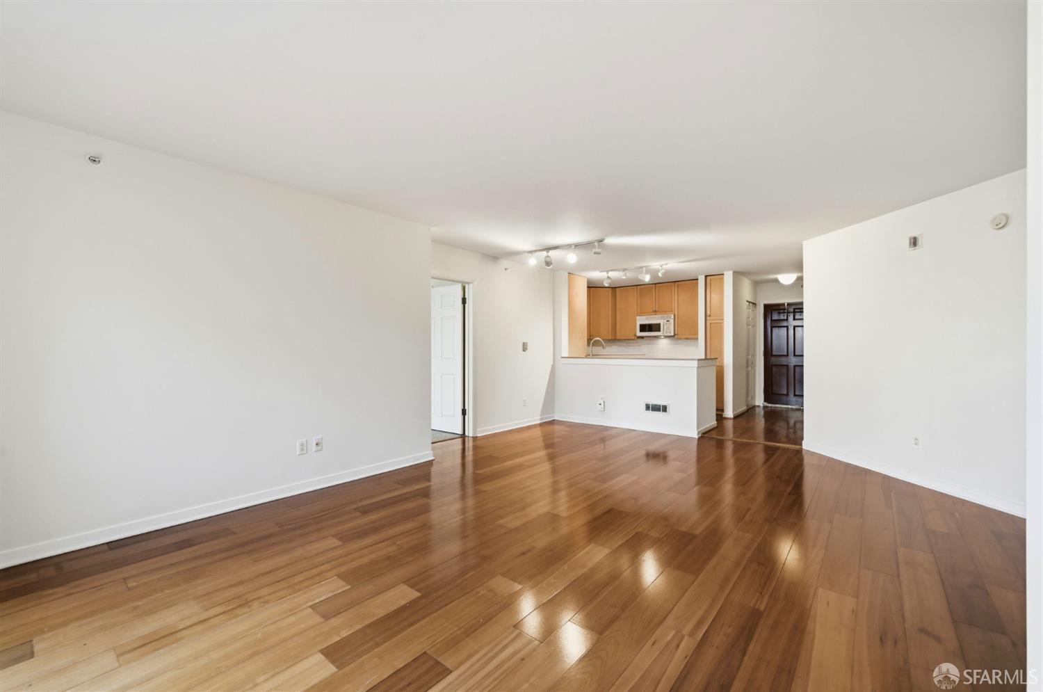 1483 Sutter Street # 405
