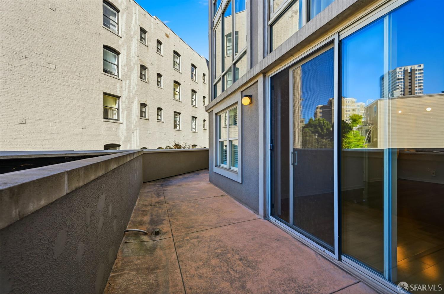 1483 Sutter Street # 405