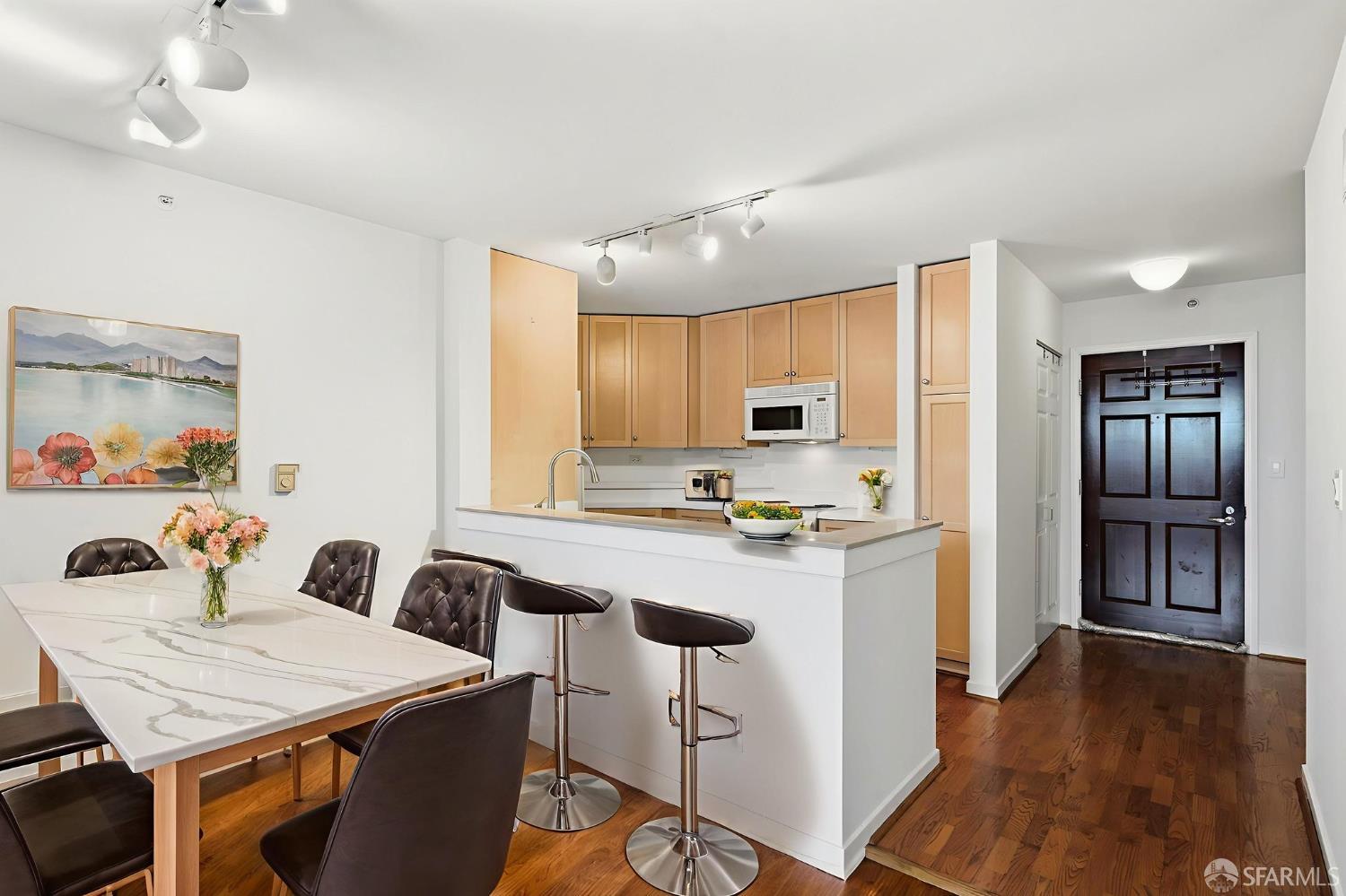 1483 Sutter Street # 405