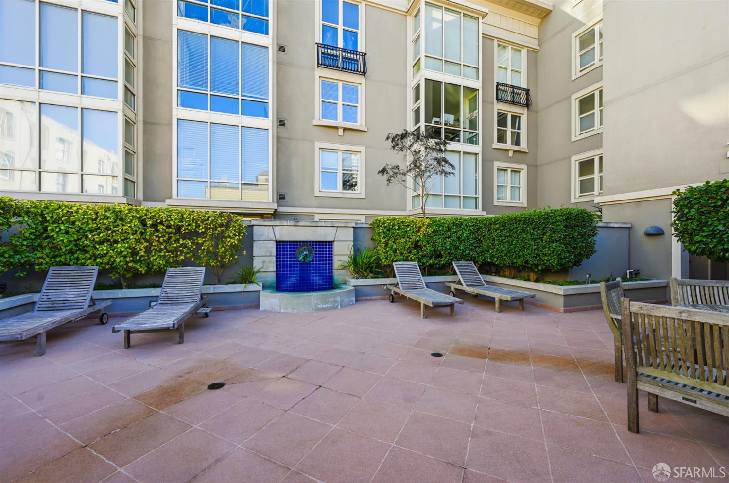 1483 Sutter Street # 405
