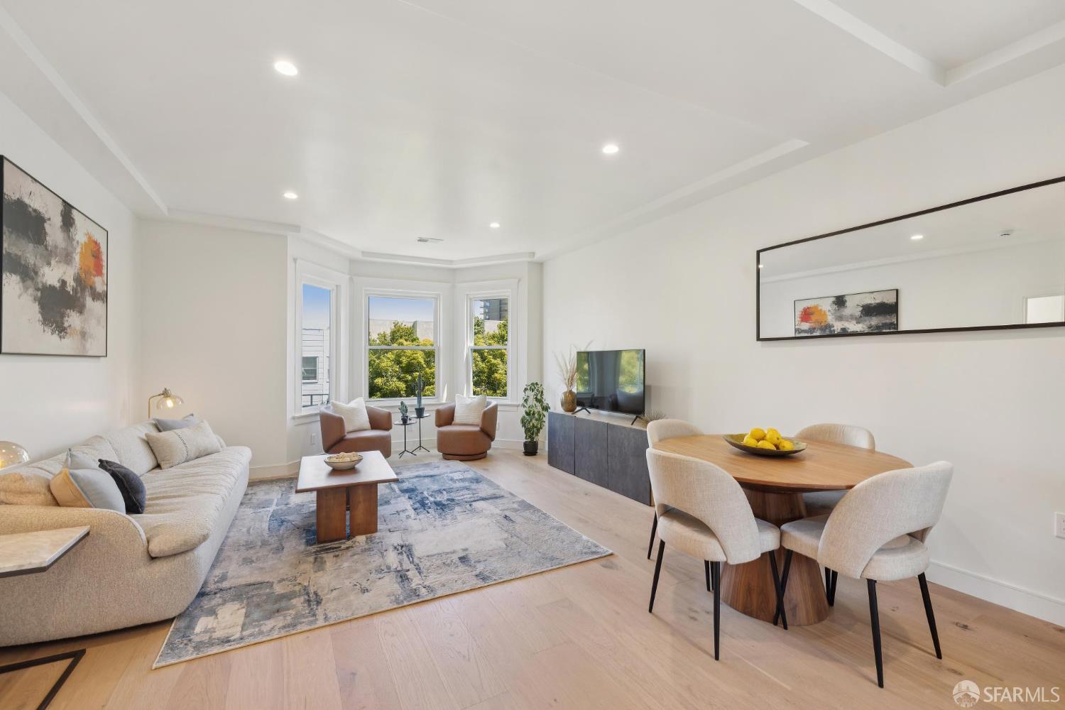 1234 Francisco Street # 6