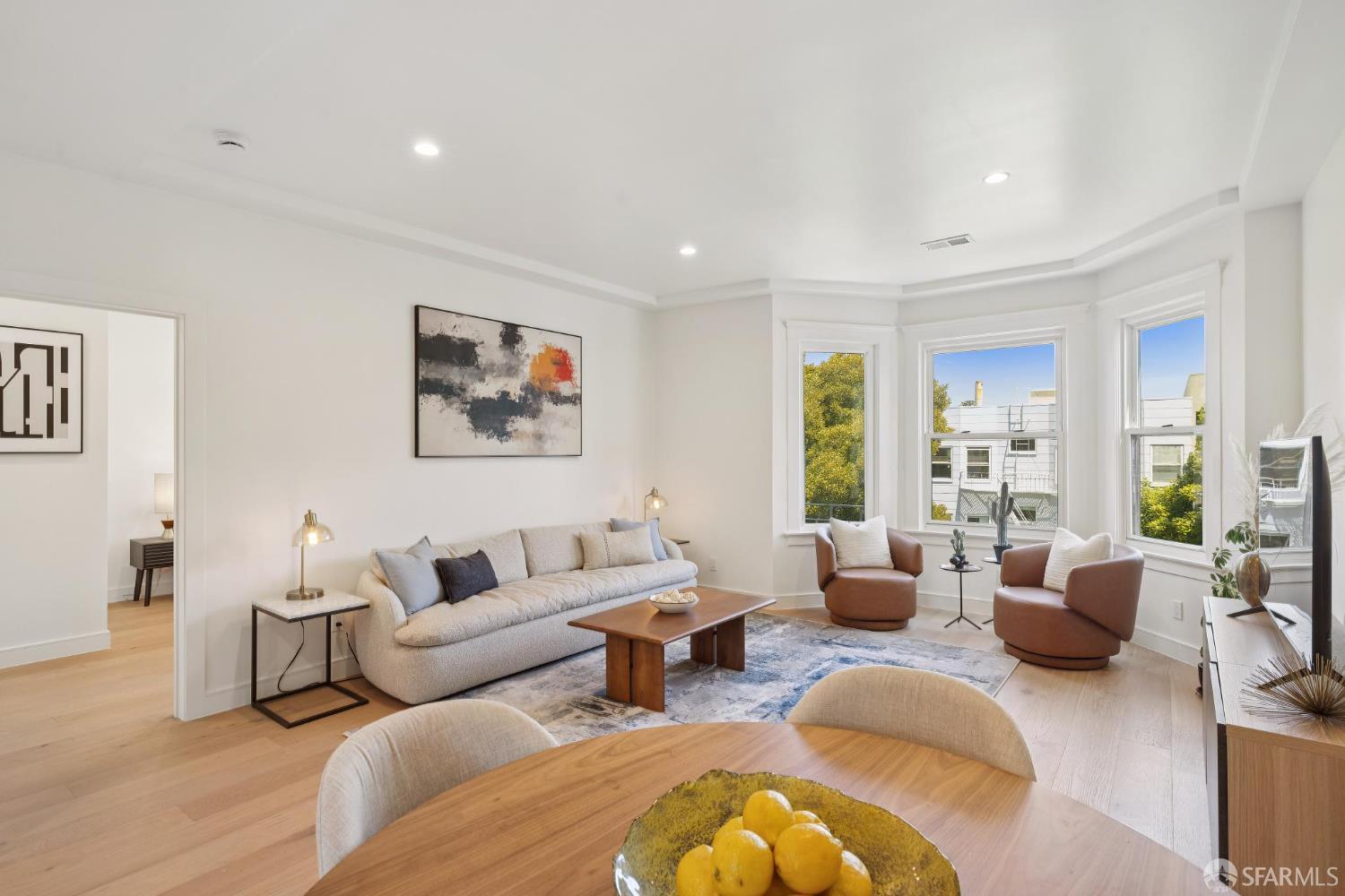 1234 Francisco Street # 6