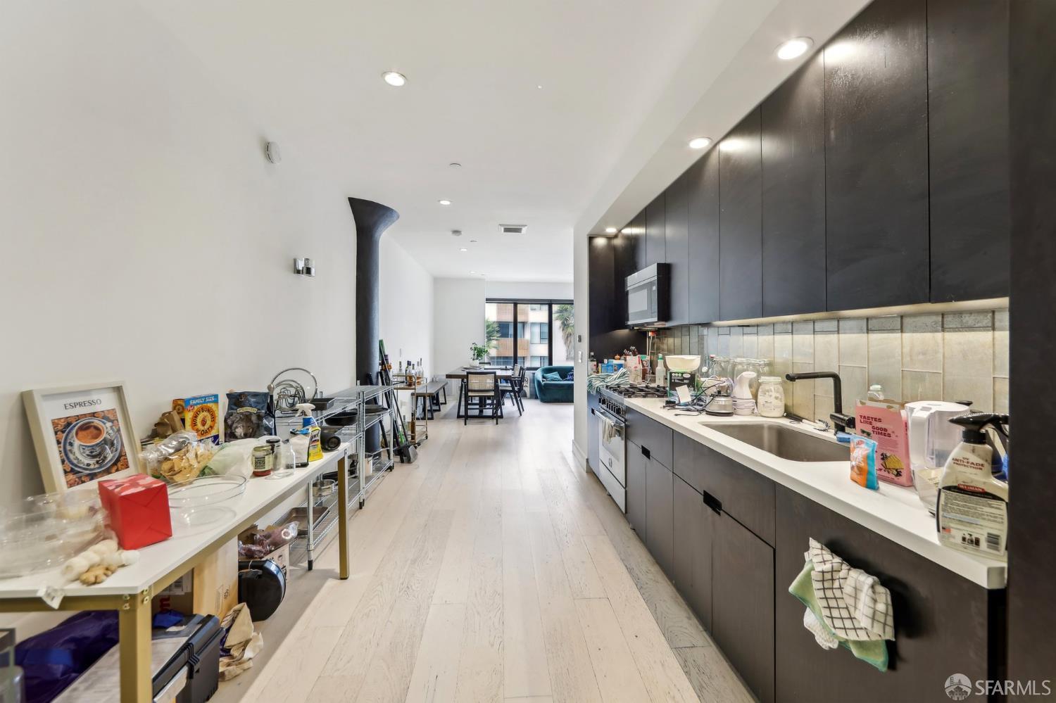 1875 Mission Street # 304