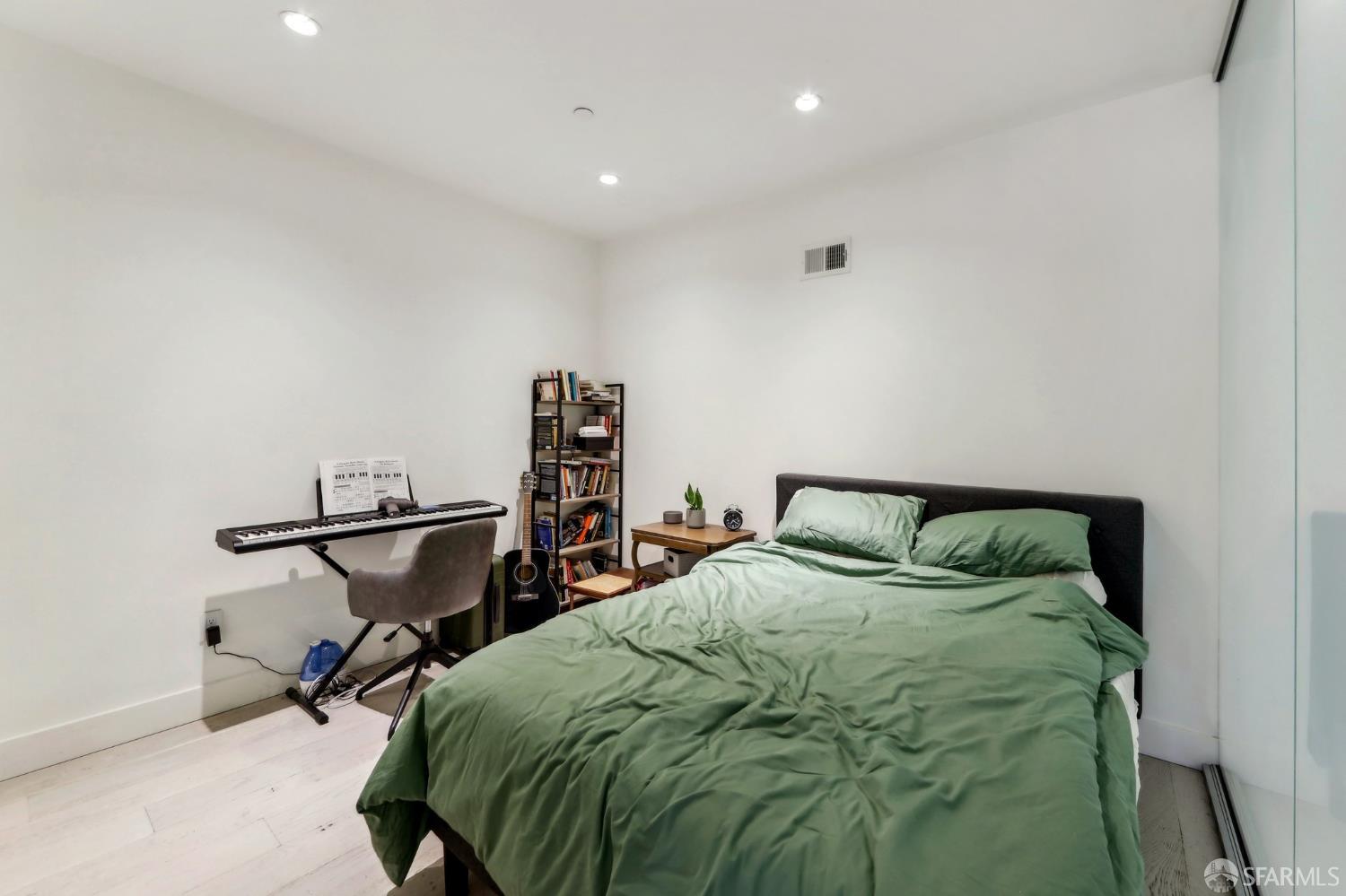 1875 Mission Street # 304