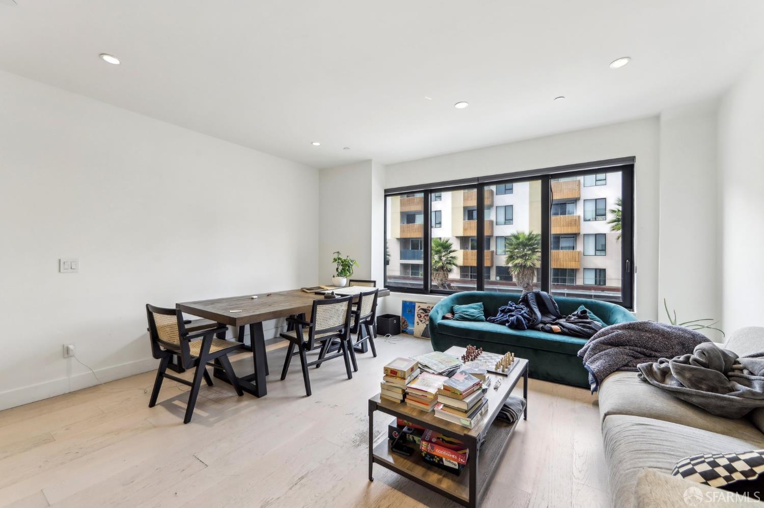 1875 Mission Street # 304