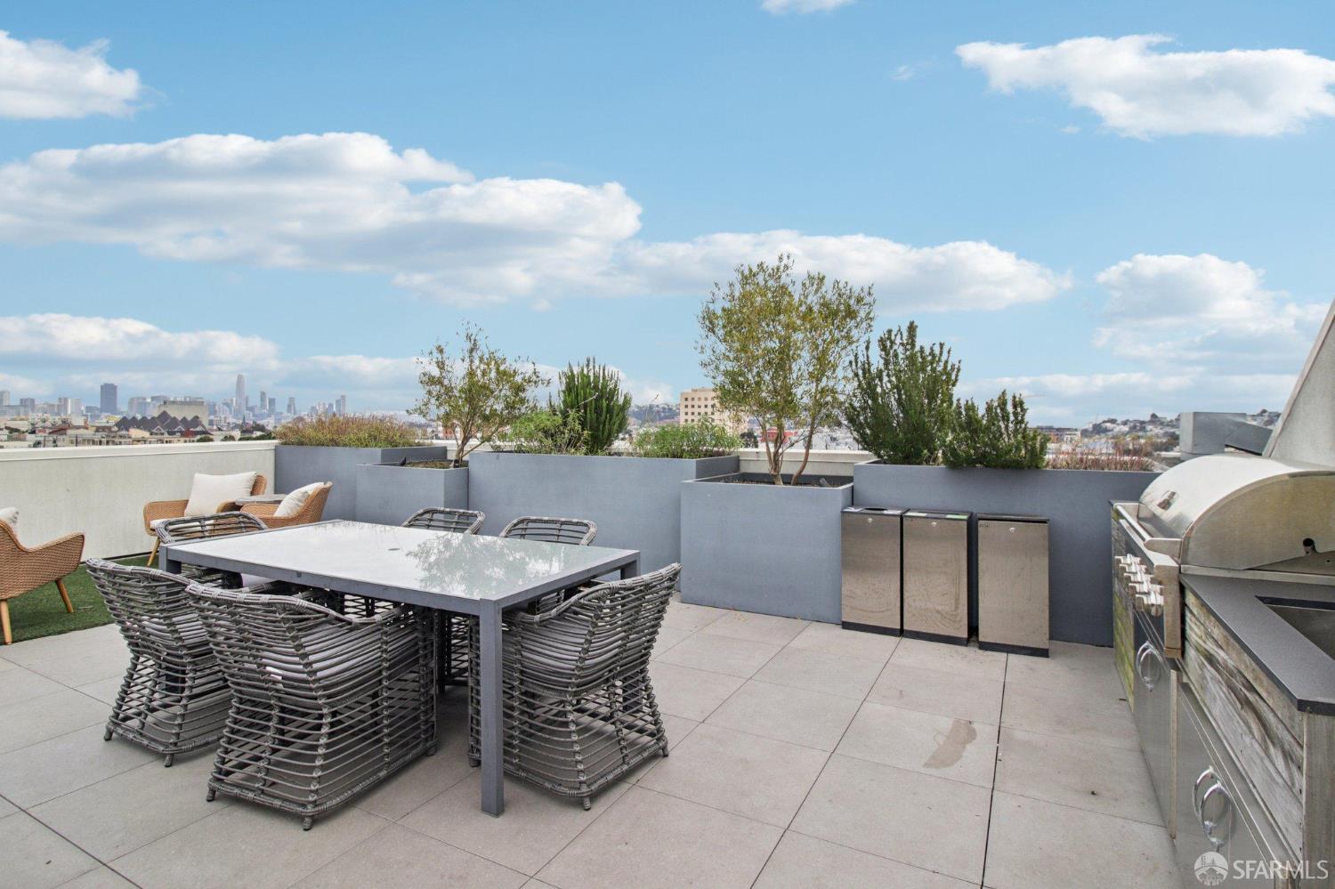 3620 Cesar Chavez Street # 503