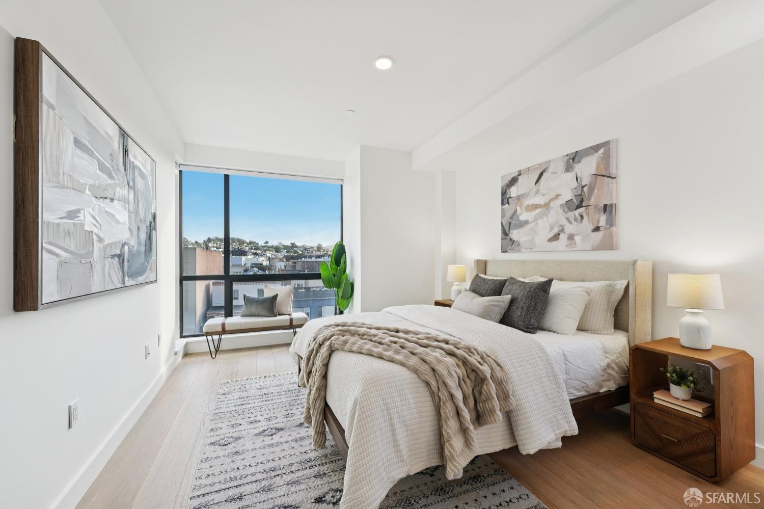 3620 Cesar Chavez Street # 503