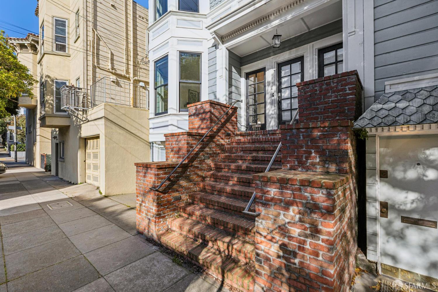 1844 Scott Street